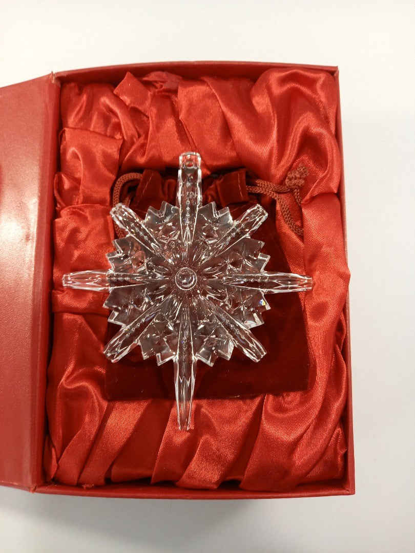 Waterford lead crystal snowflake snowstar annual decoration