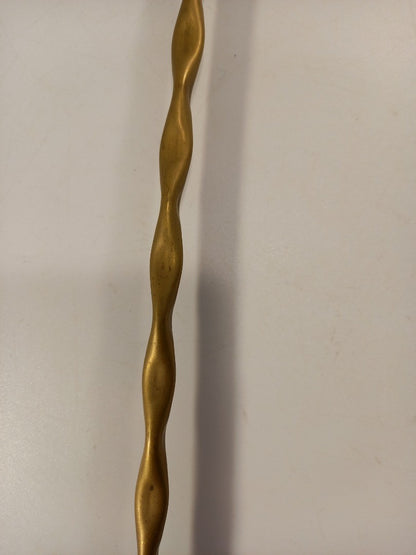 brass toasting fork figure to top 3 prongs