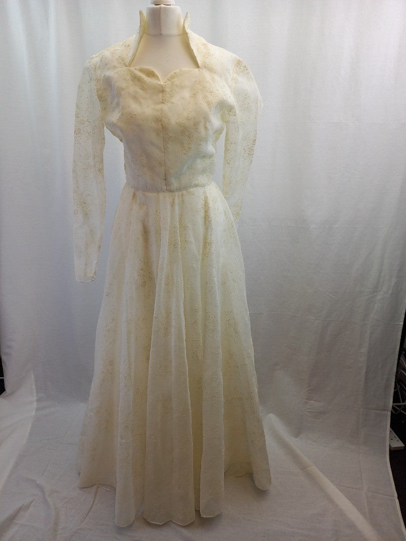 Emenson White Floral 1970s Vintage Flocked Tulle Wedding Dress - Small