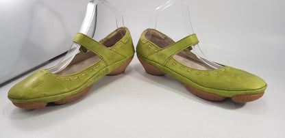 El Naturalista Lime Green Leather Mary Jane Shoe Strap Size 6.5/7 VGC