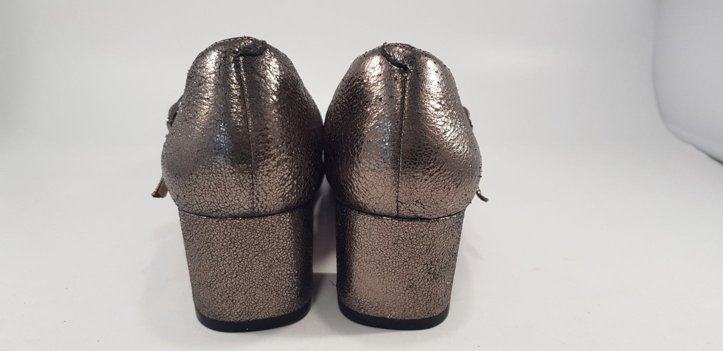 Clarks Narrative Bronze Mary Jane Style Court Shoe Size 5D Excellent Condition