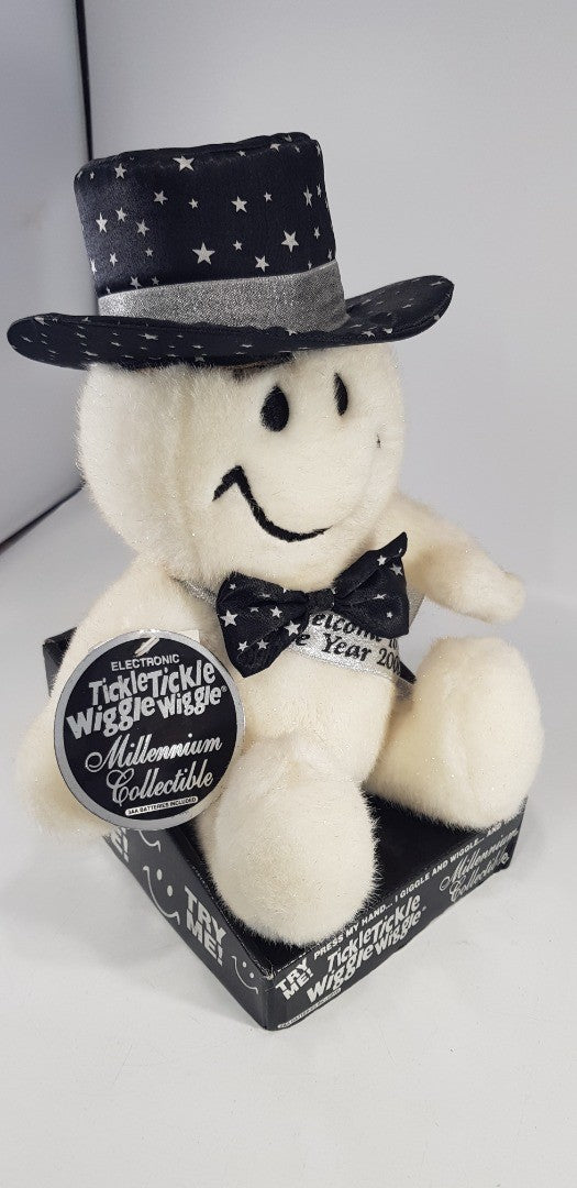 Tickle Tickle Wiggle Wiggle Millennium Collectible Musical Toy Snowman Y2K