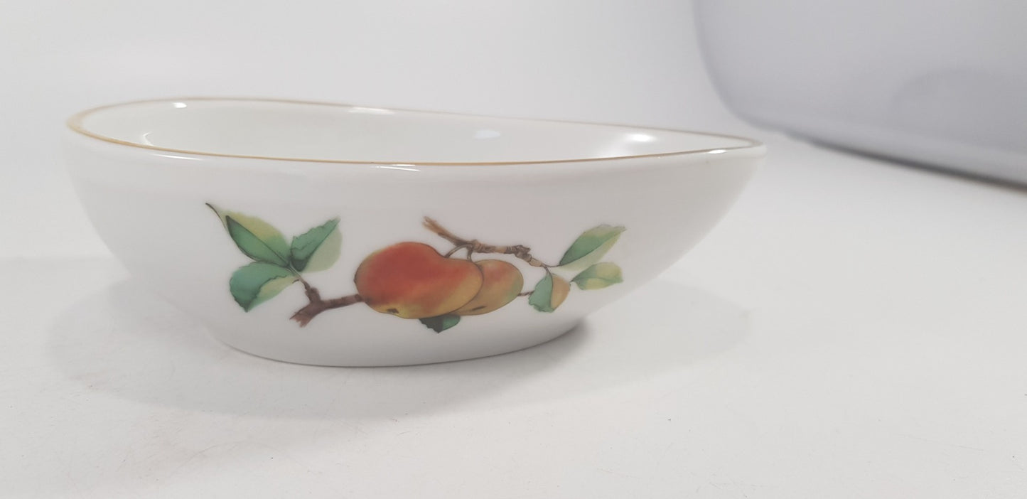 Royal Worcester Evesham Gold Fruit Avocado Dish Bowl Excellent Condition