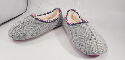 White Stuff Women's Closed Back Slippers Cable Knit Size 6 BNNT