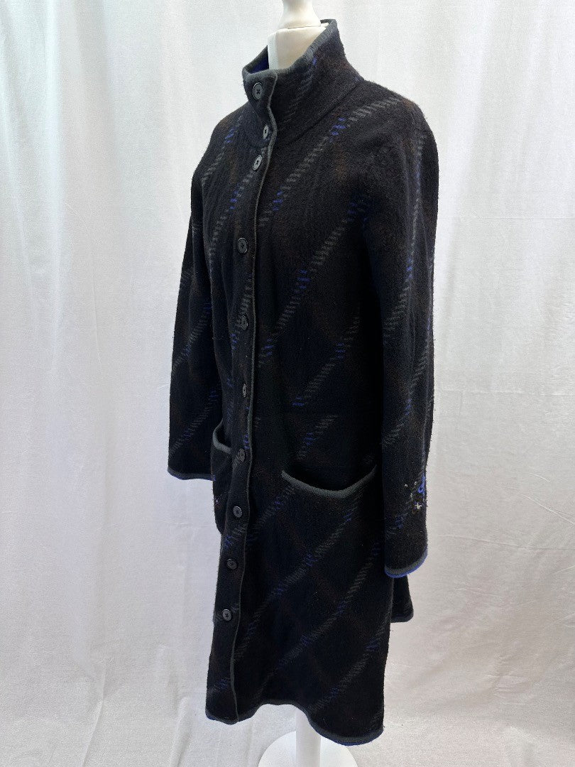 Gudrum Sjoden Black Knee Length 100% Wool Coat Pockets Size S VGC