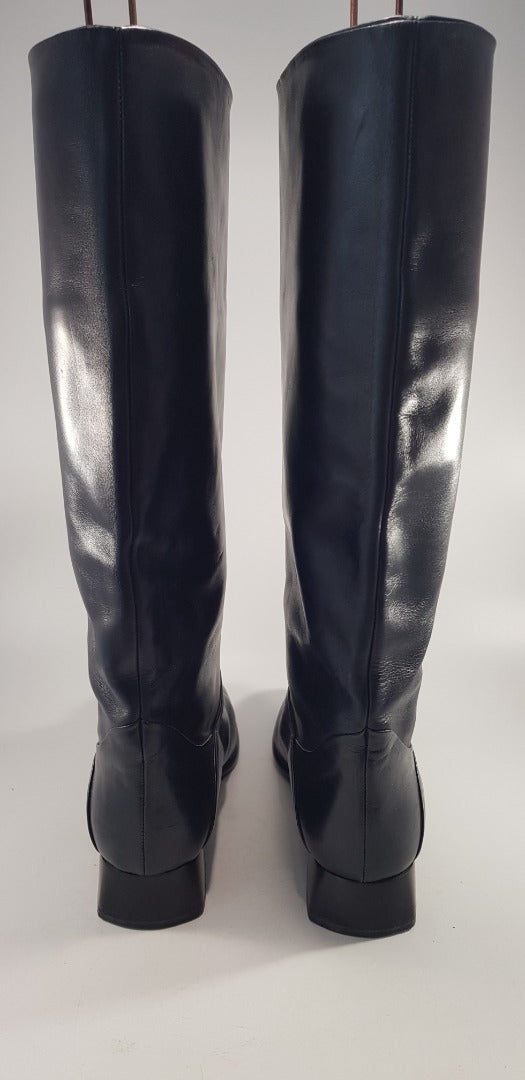 Carvela Navy Flat Pull On Knee High Boots Size 5 Excellent Condition