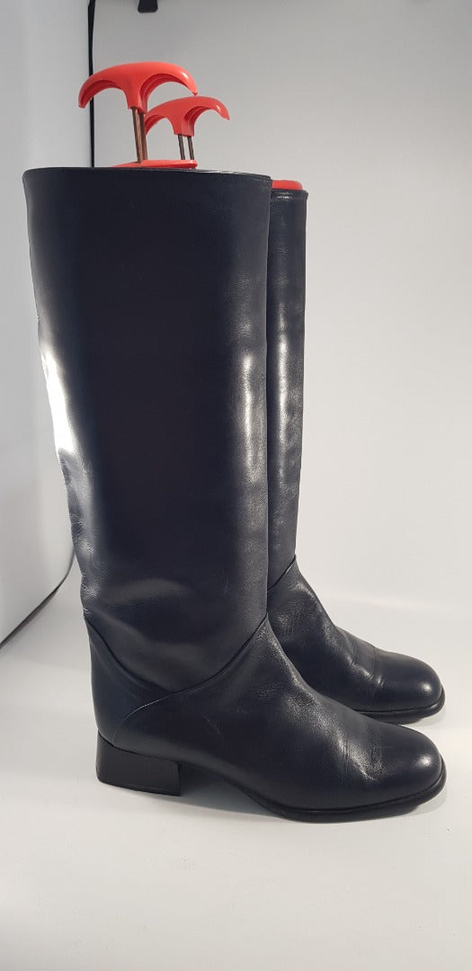 Carvela Navy Flat Pull On Knee High Boots Size 5 Excellent Condition