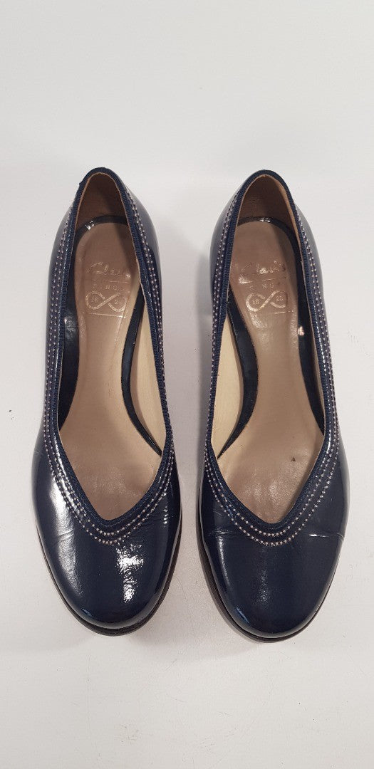 Clarks Navy Patent Stitch Detail Slip On Court Spanish Heel Size 4.5 Excellent C