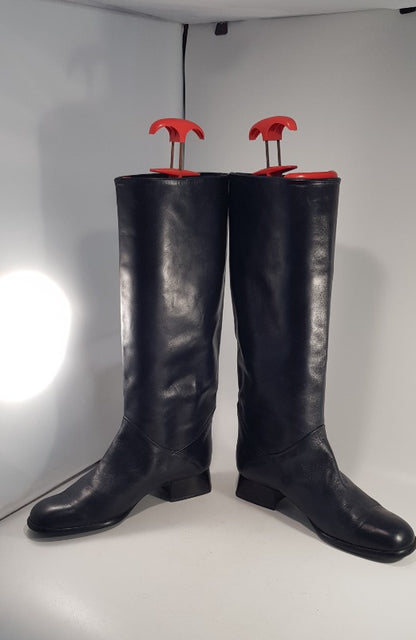 Carvela Navy Flat Pull On Knee High Boots Size 5 Excellent Condition