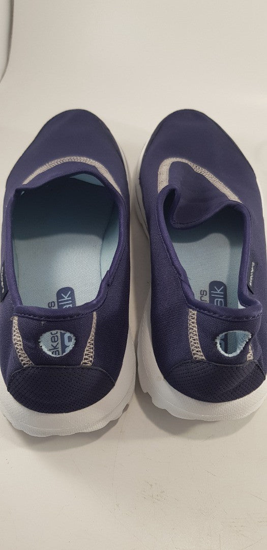 Skechers Go Walk Navy White Size 5 Nearly New