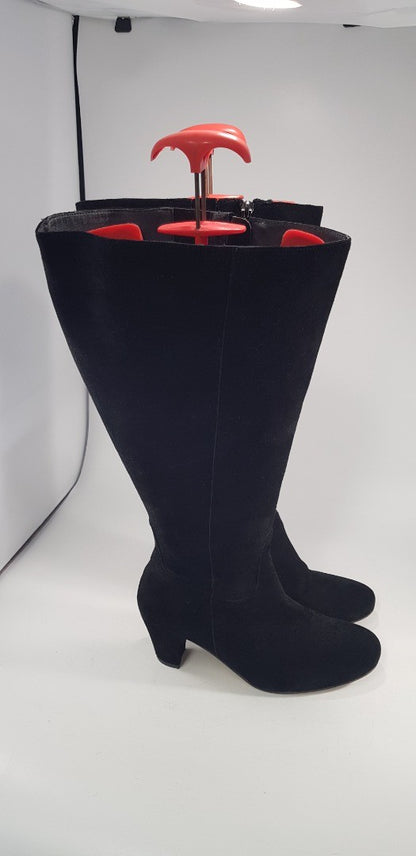 Duo Black Suede Knee High Boots Size  Excellent Condition