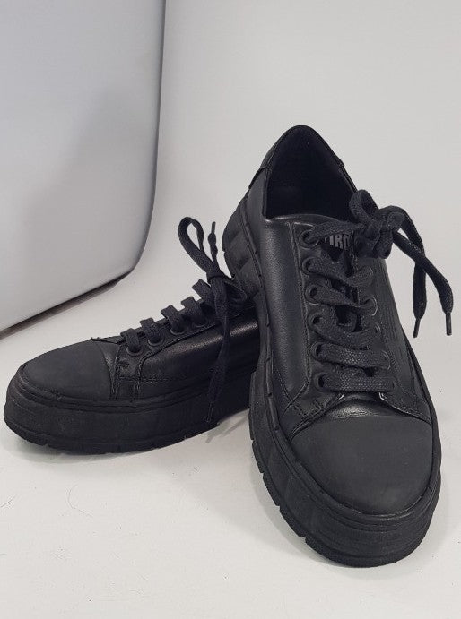 Viron Alter Black UNisex Trainers Shoes Size 6.5 Excellent Condition