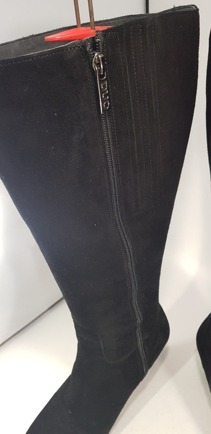 Duo Black Suede Knee High Boots Size  Excellent Condition