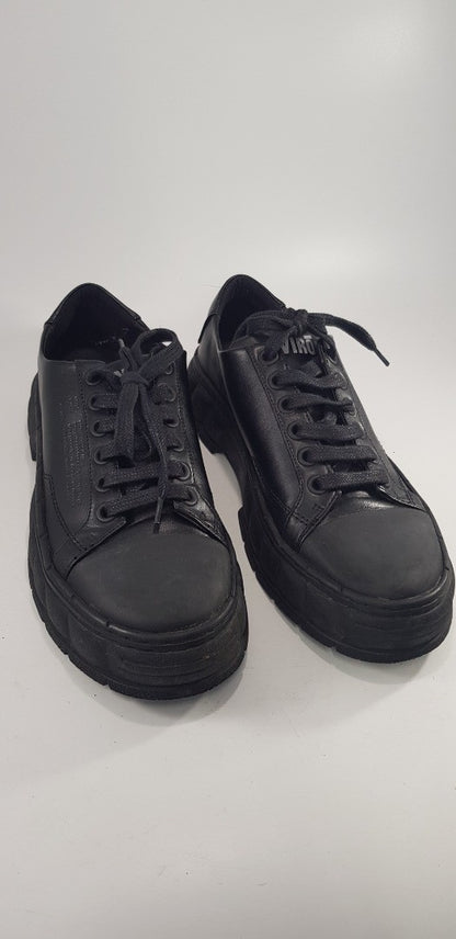 Viron Alter Black UNisex Trainers Shoes Size 6.5 Excellent Condition