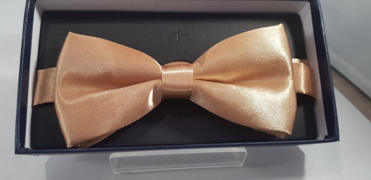 Marc Darcy Formal Smart Stanley Bow Tie Gold Brand New In Box