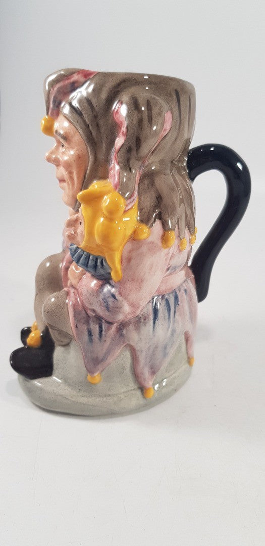 Royal Doulton Seated Toby Jug The Jester D6910 Stanley J Taylor