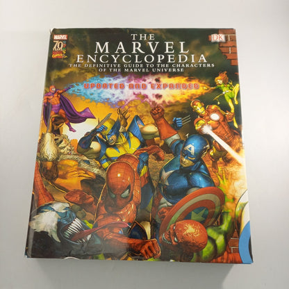 1x Marvel 1x DC Encyclopaedia Hardcover