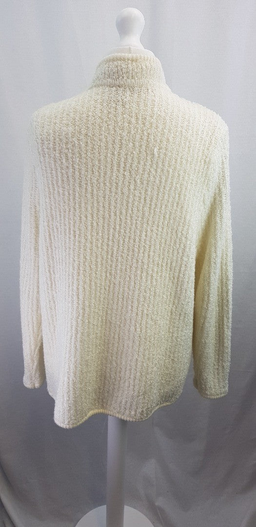 Cobble Creek Ivory Cardigan Pockets 100% Acrylic Size 40 Excellent Condition