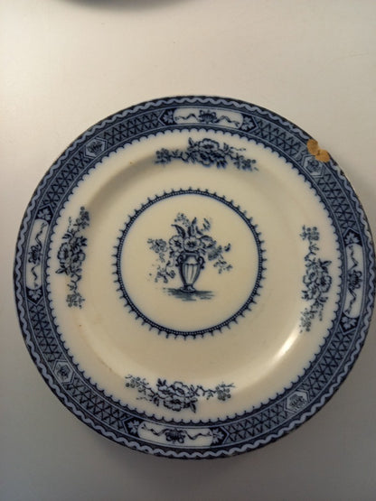 wood and son plates x4 warwick blue and white floral