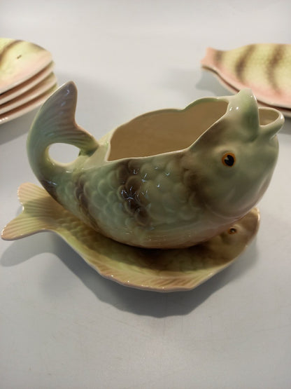 shorter and son fish plates x 6 and sauce gravy boat and saucer pink and green