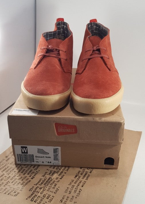 Clarks Originals Desert Vulc Rust Orange Leather  Boots Size 9.5G  BNIB