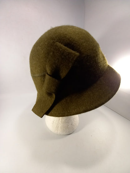 nordstrom hat green wool with bow on side cloche style