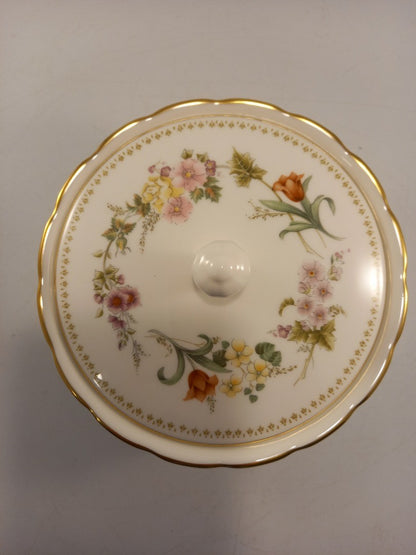 wedgewood trinket bowl lidded dish mirabelle floral with golden edge BNIB