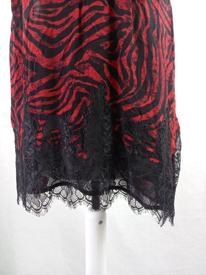 mint velvet top tie neck with button red and black with lace size 18 BNWT