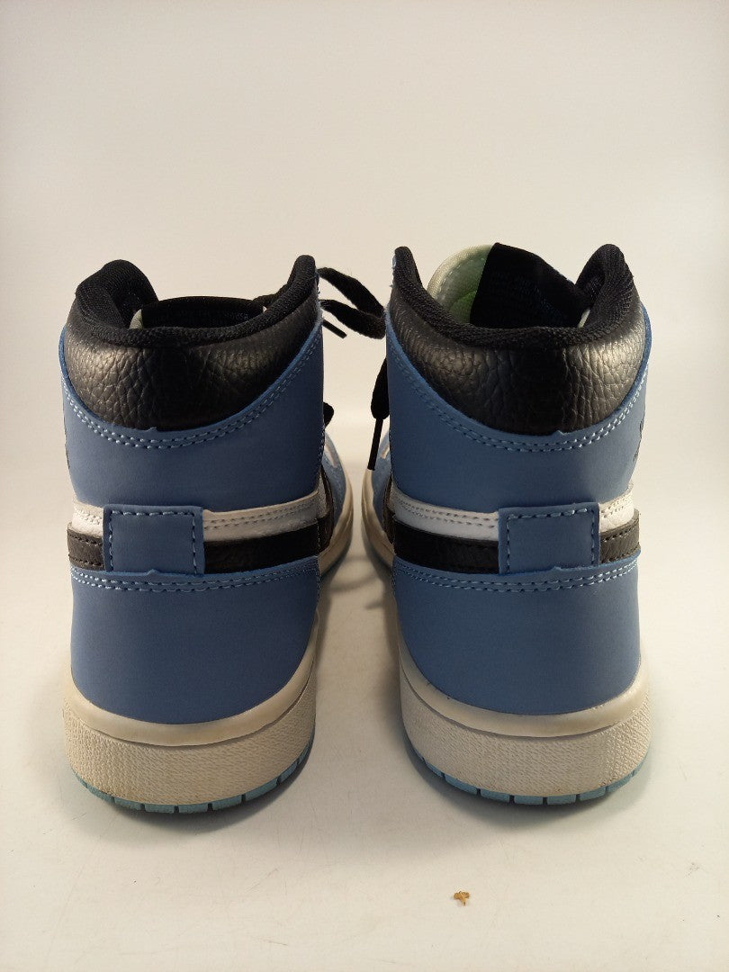 Nike Air Jordan 1 Retro High Top  University Blue SKU: STP-555088-134 Excellent Condition