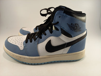 Nike Air Jordan 1 Retro High Top  University Blue SKU: STP-555088-134 Excellent Condition