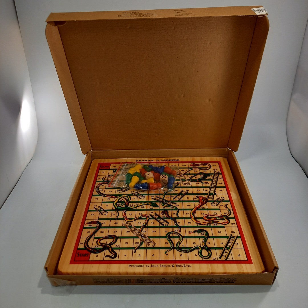 Jaques of London Luxury Wooden Snakes and Ladders/Ludo Complete