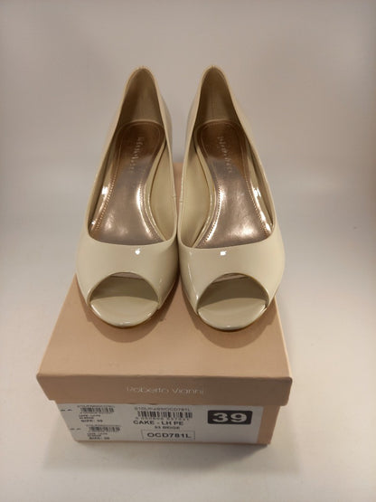 Roberto Vianni Beige Peep Toe Kitten Heel Slip On Size 6 BNIB