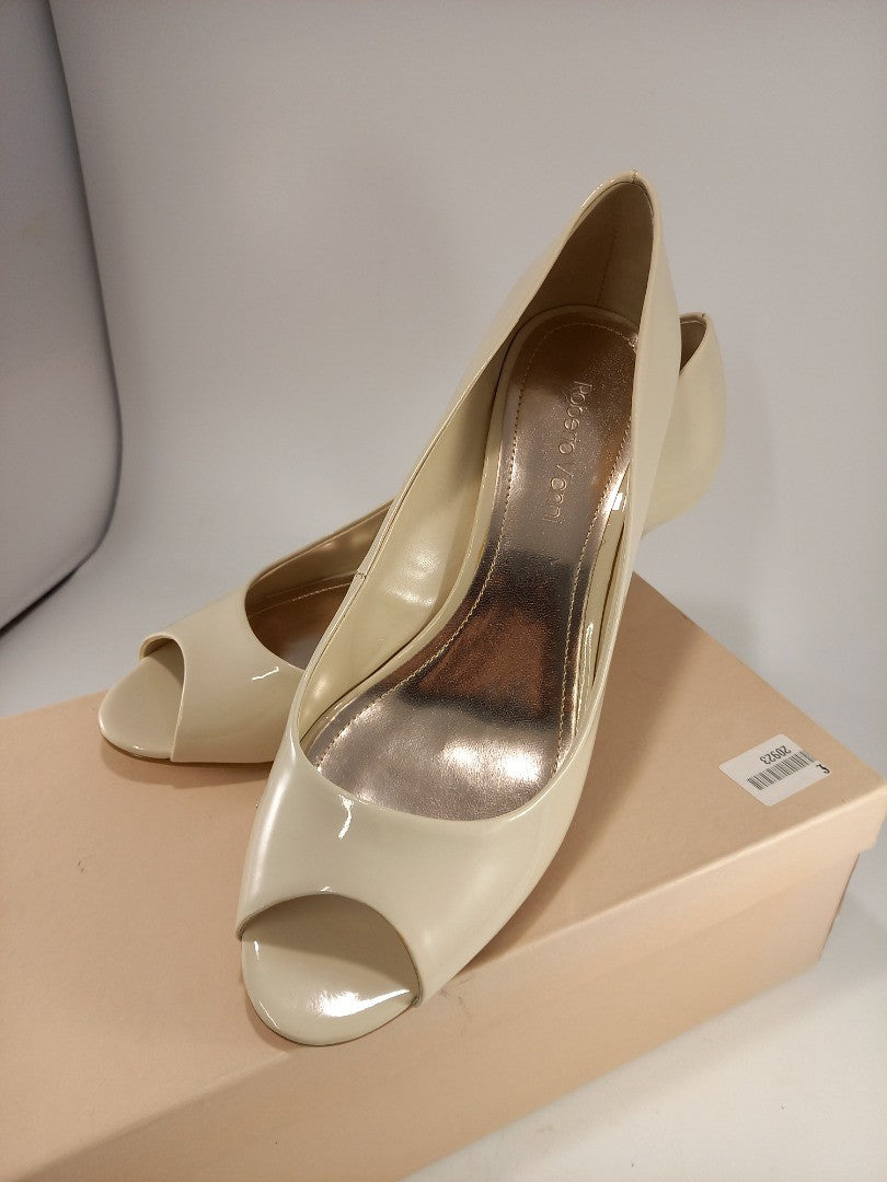 Roberto Vianni Beige Peep Toe Kitten Heel Slip On Size 6 BNIB