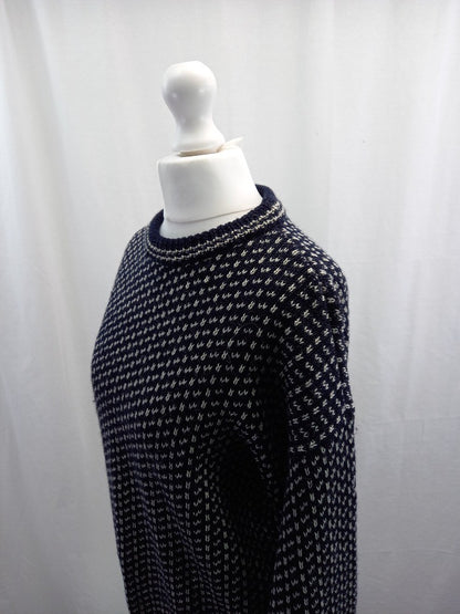 woolovers jumper navy blue and white size medium wool with fault