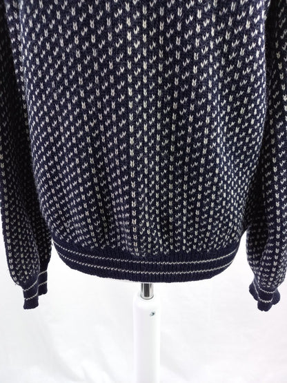 woolovers jumper navy blue and white size medium wool with fault