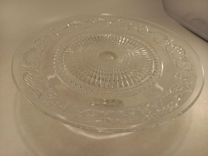 Classic Style Glass Cake Stand 25cm Vintage Retro Shabby Chic VGC