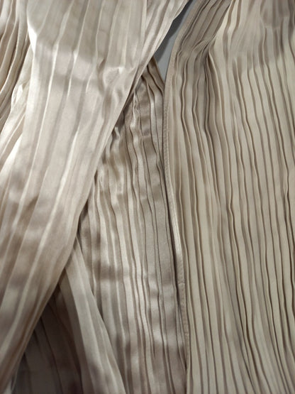 scarf amanda wakeley pleated beige cream stone VGC