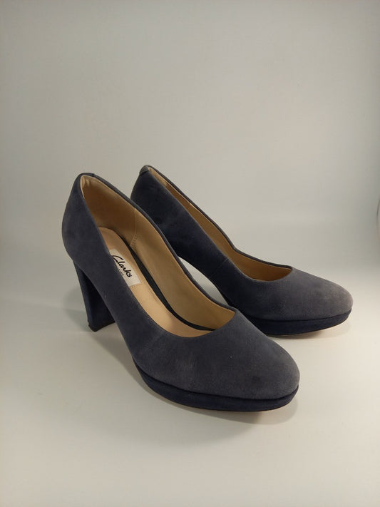 Clarks Narrative Narrow Fit Blue Grey Suede Court Heels - Size UK 3.5