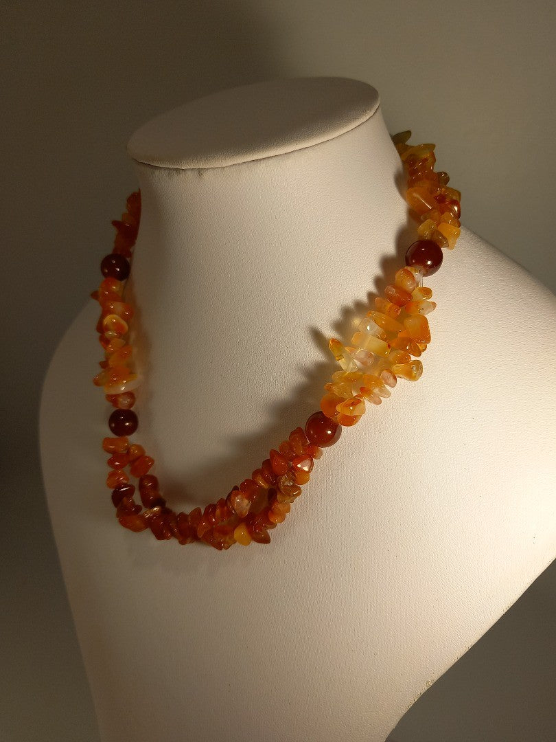 Carnelian Agate Crystal Chip Gradient Beaded Chunky Layered Necklace