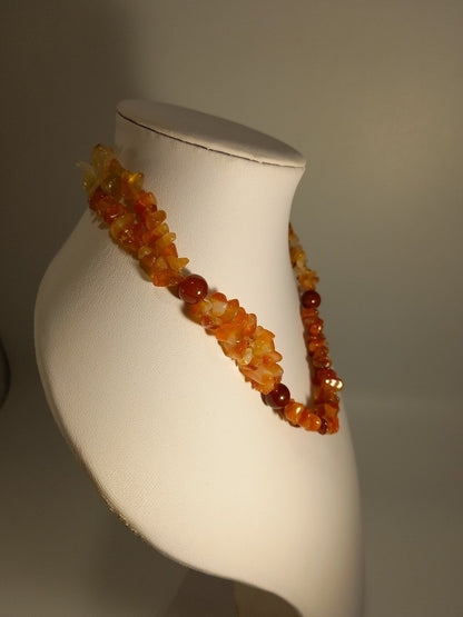 Carnelian Agate Crystal Chip Gradient Beaded Chunky Layered Necklace