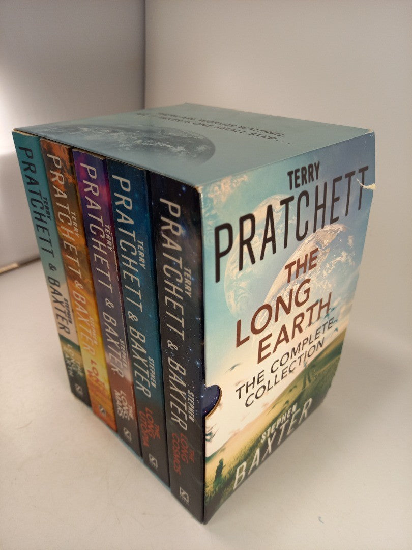 The Long Earth Complete Collection 5 Books By Terry Pratchett Paperback VGC