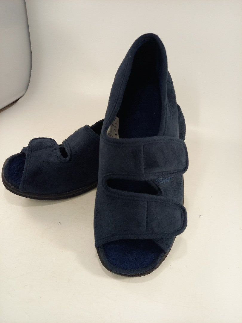 Cushion Walk Navy Fleece Hook & Loop Fastening Slippers Size 6 BNIB