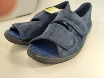 Cushion Walk Navy Fleece Hook & Loop Fastening Slippers Size 6 BNIB