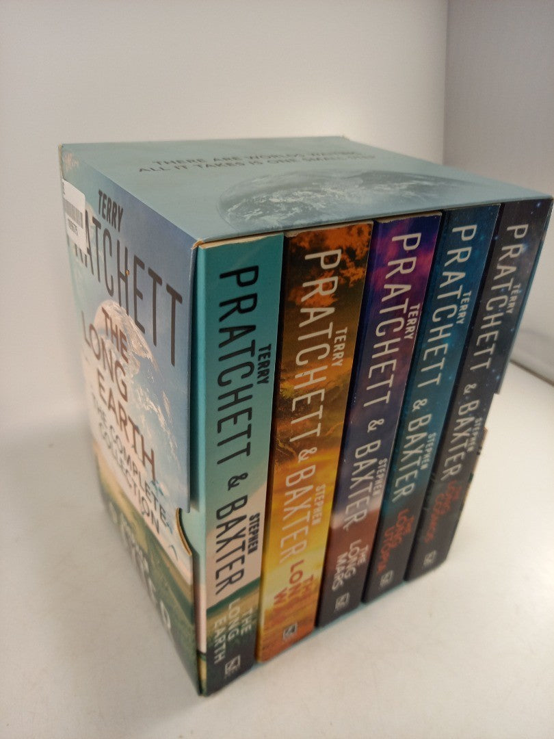 The Long Earth Complete Collection 5 Books By Terry Pratchett Paperback VGC