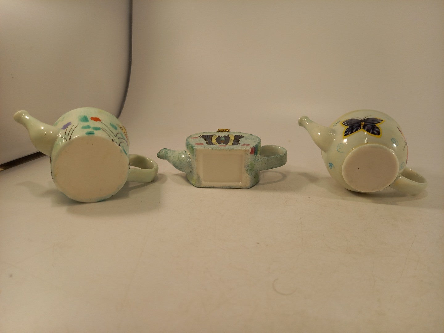 Miniature Teapot Pill Boxes Hand Painted Excellent Condition Vintage