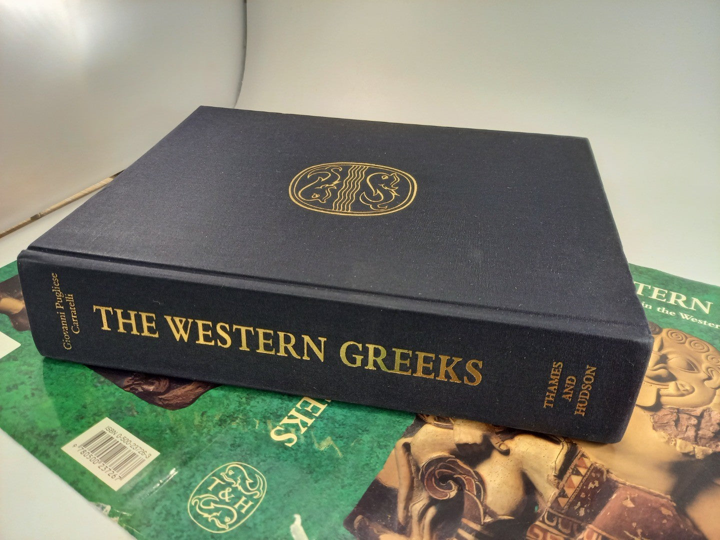 The Western Greeks By Giovanni Pugliese Carratelli Hardback VGC