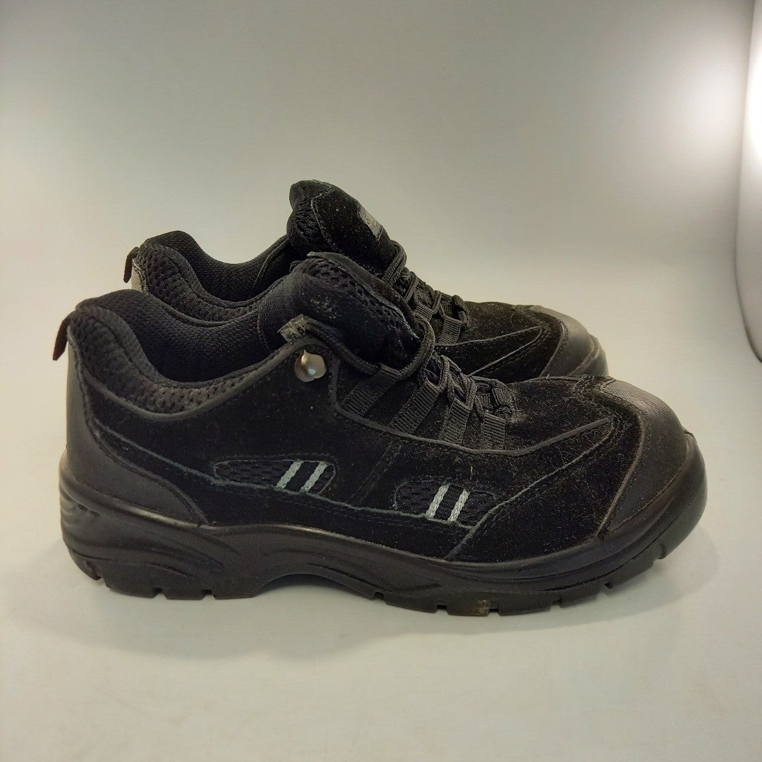 Apache Industrial Footwear Steel Toe Cap Black Trainers Mens UK 7 In Box Good