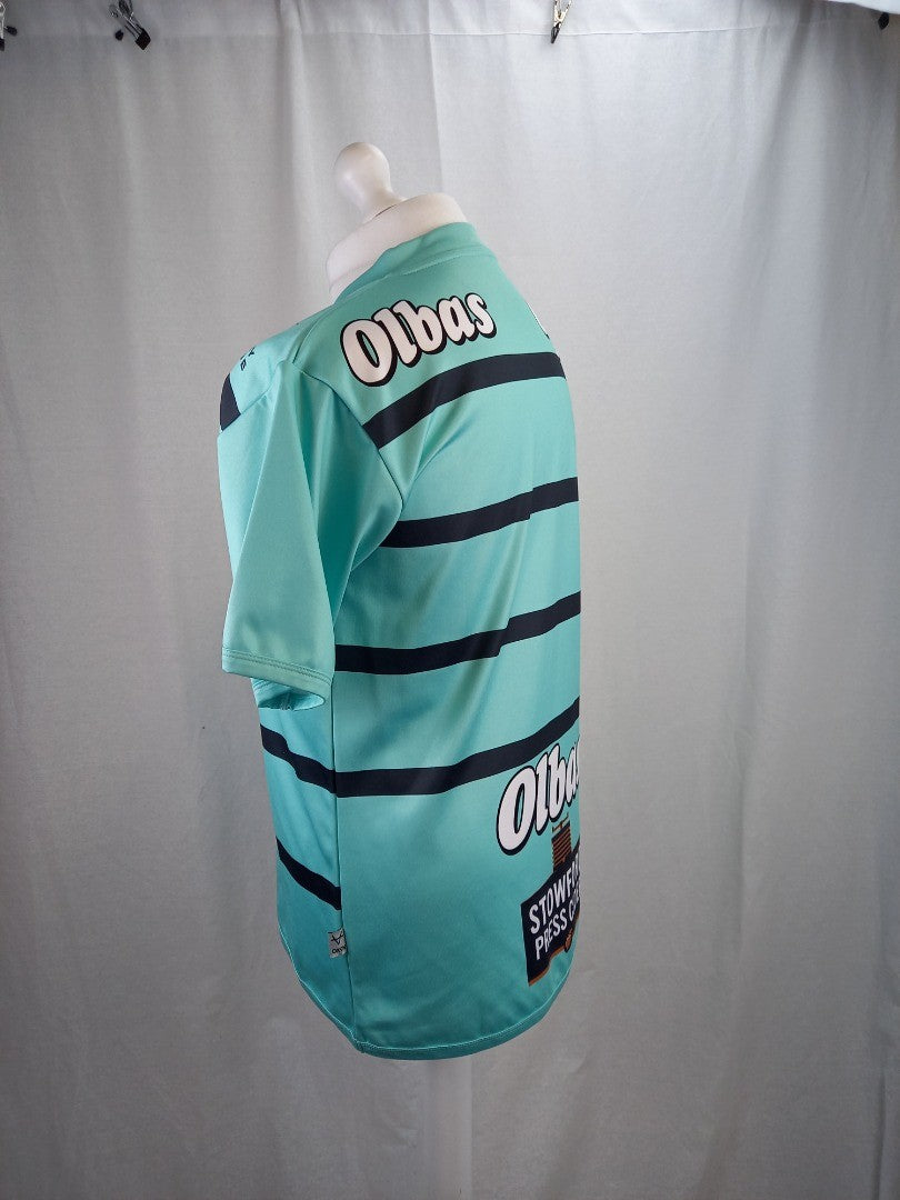 9