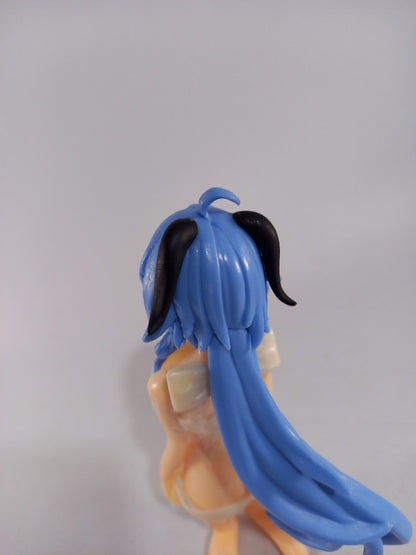 22