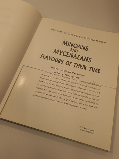 Minoans and Mycenaeans Flavours of Their Time Paperback Book